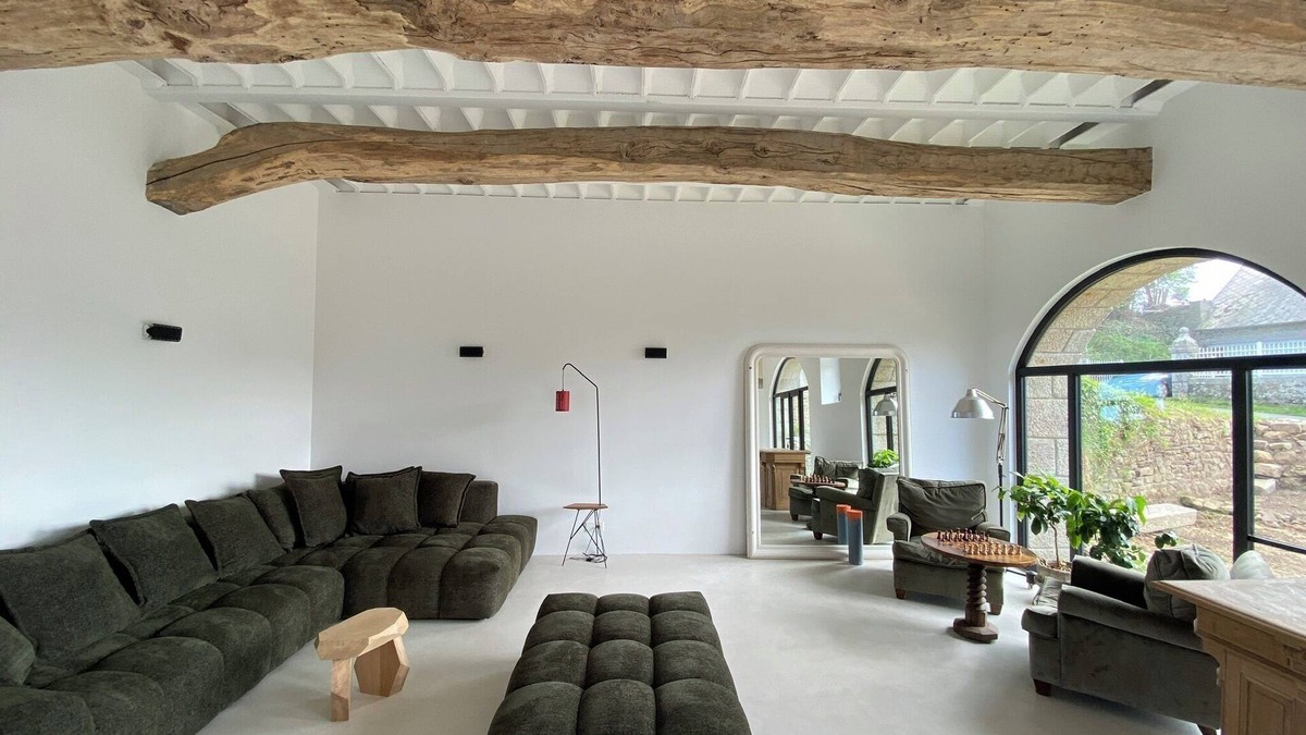 Champeaux House | Maison de famille, luxury cottage sleeping 14 in the Bay of Mont Saint Michel