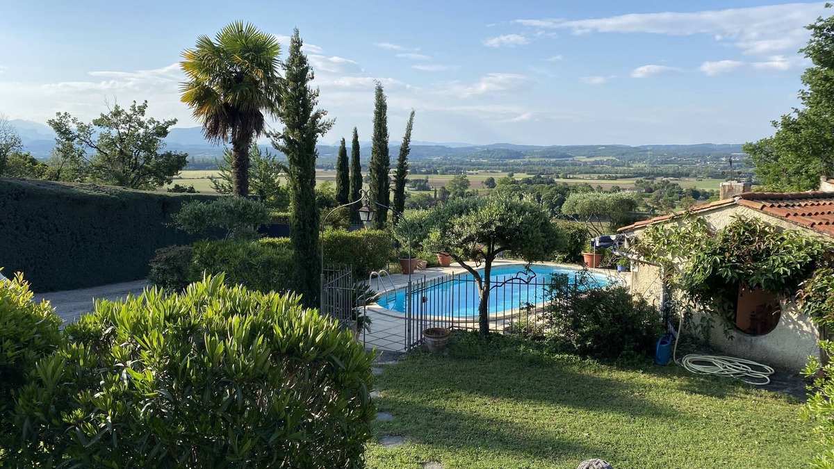 Allex House | Maison de Famille Surplombant la Vallée de la Drôme