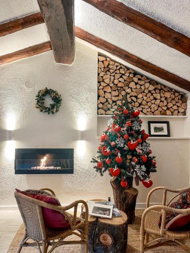 Arvier Bed & Breakfast | Maison de la montagne - Chambres & Relax