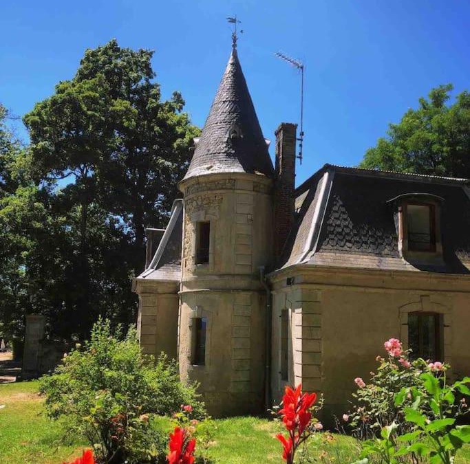 Etang-sur-Arroux House | Maison de la Tour
