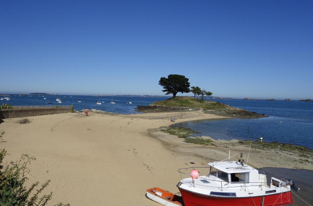Lanmodez Villa | Maison de Pors Guyon - Les pieds dans l'eau