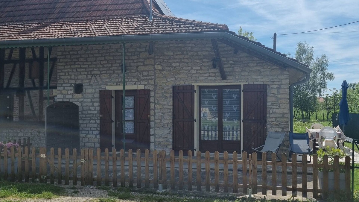 Montret House | Maison de Vacances à la Ferme en Bourgogne 4/6 Personnes