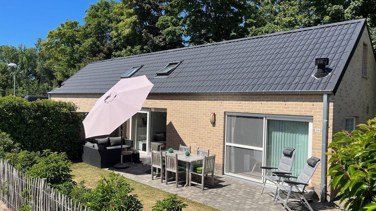 Nieuwmunster House | Maison de Vacances en Bordure de Bois et Mer, Terrasse et Jardin Plein sud !