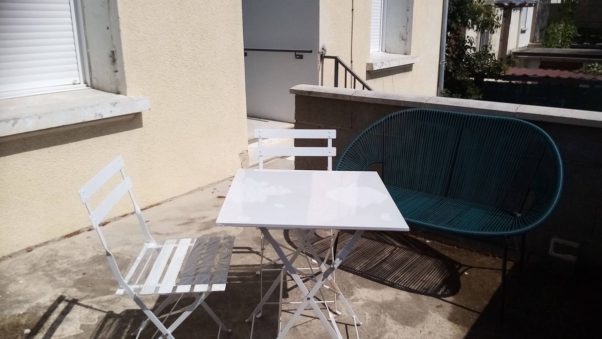 Route d'Arles House | Maison de Ville Rénovée Avec Jardin, Parking Privé Clos,proche Citée Antique .