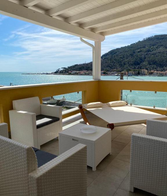 Fiumaretta Hotel | Maison Del Magra