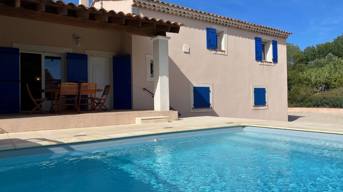 Sablet House | Maison des Abeilles