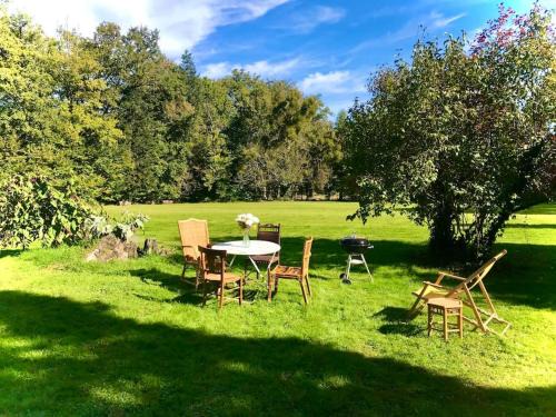 Veyrac House | Maison des Séquoias - Parc 1 hectare-