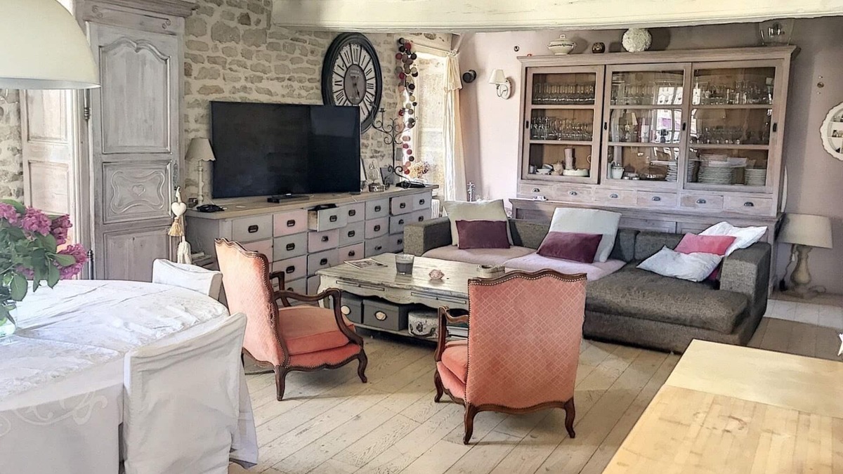 Pouilly-en-Auxois House | Maison du Bonheur Avec Terrasse