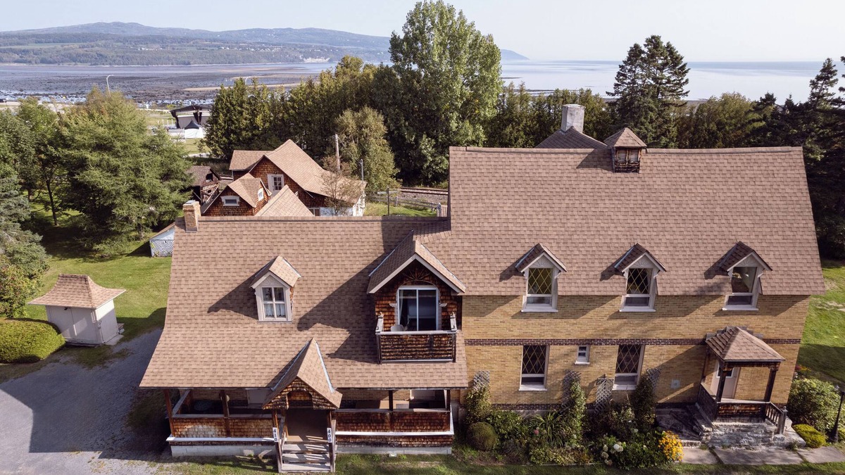 Pointe-au-Pic House | Maison Du Havre (Grand Duplex)