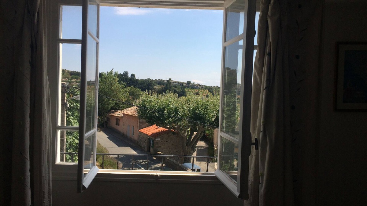Felines-Minervois House | Maison du Village with views to Pyrenees