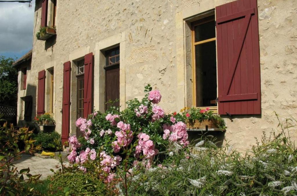 Crannes-en-Champagne House | Maison du XVe restaurée avec cheminée, jardin clos et bar privé - FR-1-410-127