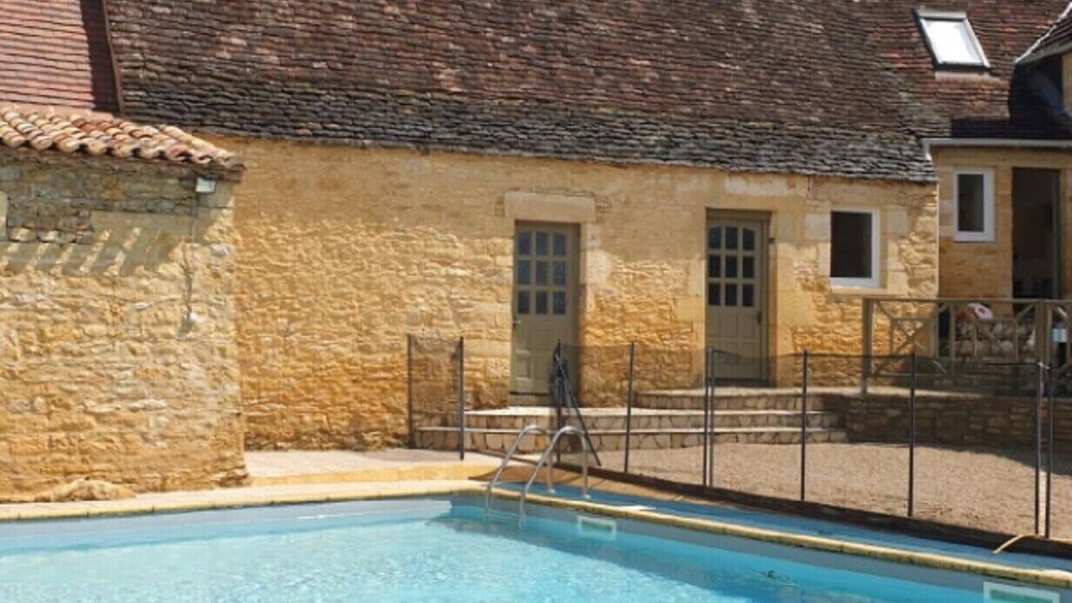 Saint-Julien-de-Lampon House | Maison en Pierre en Cours Fermee, Piscine Privative a 10 mn de Sarlat