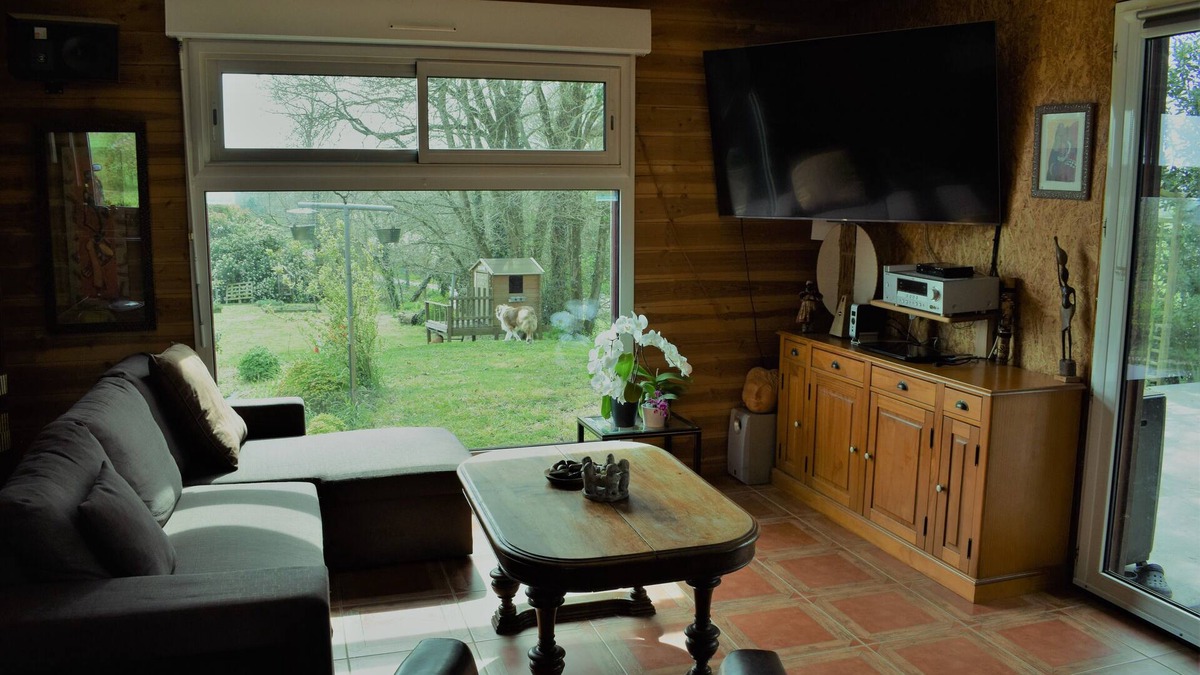 Lauzach House | Maison en Bois en Campagne, Proche de L'océan Atlantique et du Golfe du Morbihan