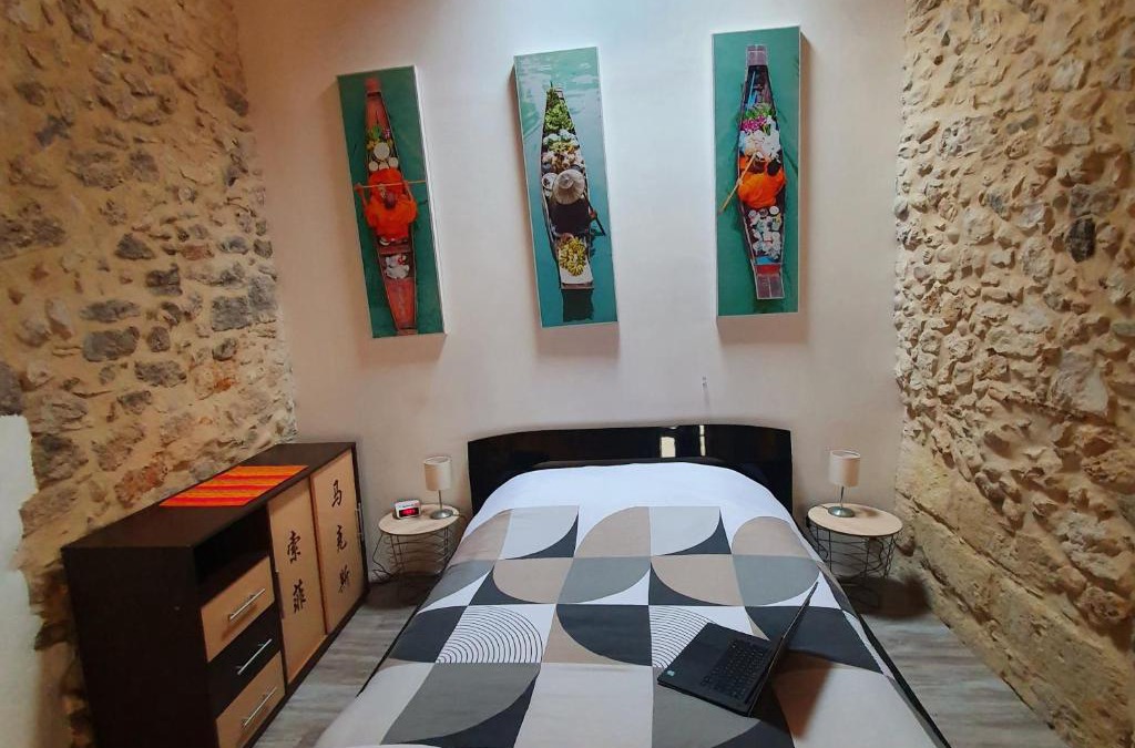 Adissan House | Maison en cœur d'Hérault, 25min des plages, wifi linge inclus