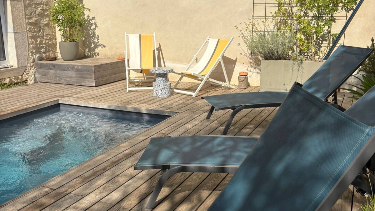 Puygiron House | Maison en Pierres, 6/8pers, Piscine & Sublime vue