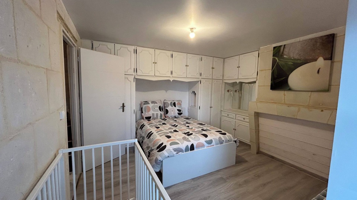 Chatellerault House | Maison en Plein Centre-ville Isa Bella