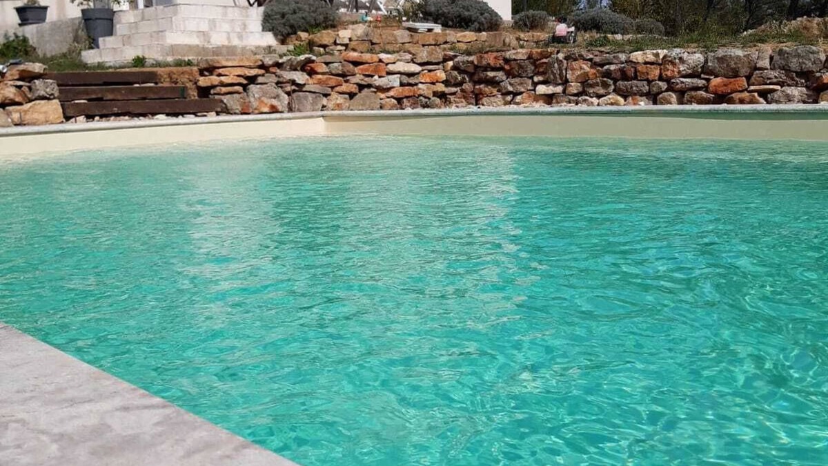 Lambesc House | ☀️MAISON EN PLEINE NATURE☀️ QUIET, SWIMMING POOL, WiFi A paradise for your enfants♥️