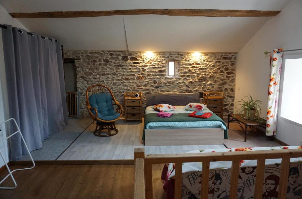 Bouguenais House | Maison Entre Terre Et Pierre, proche Nantes aéroport