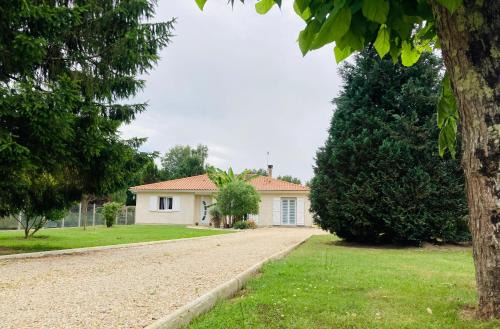 Saint-Genes-De-Fronsac House | Maison familiale avec jardin de 1500m2
