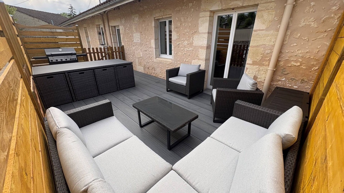 Saint-Laurent-de-Medoc House | Maison fleur de vigne