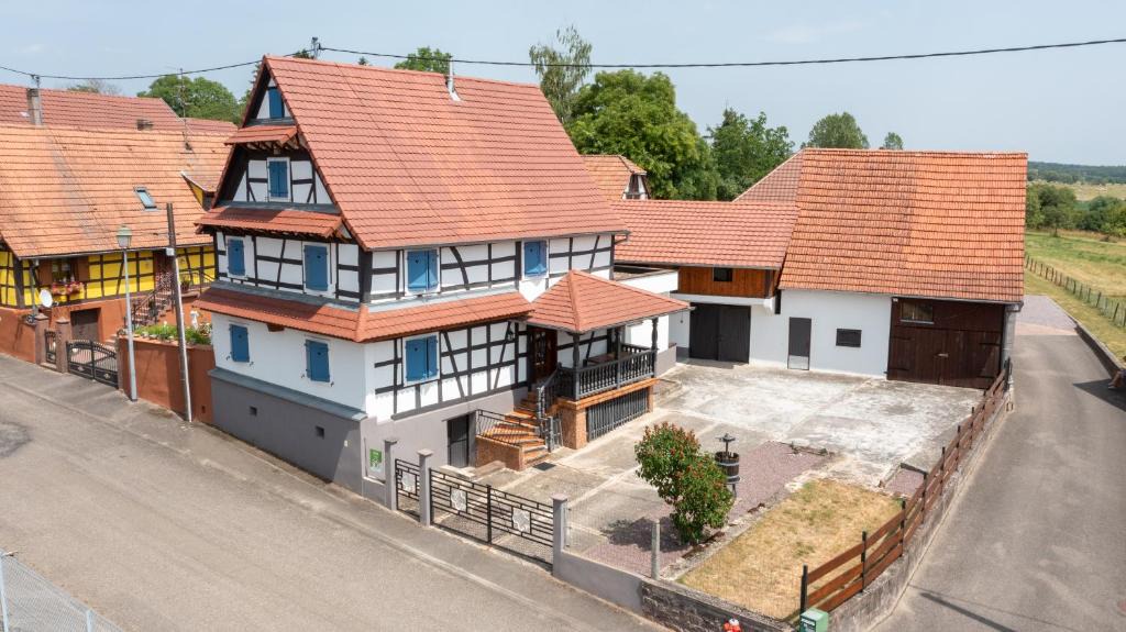 Gunstett House | Maison Florentine
