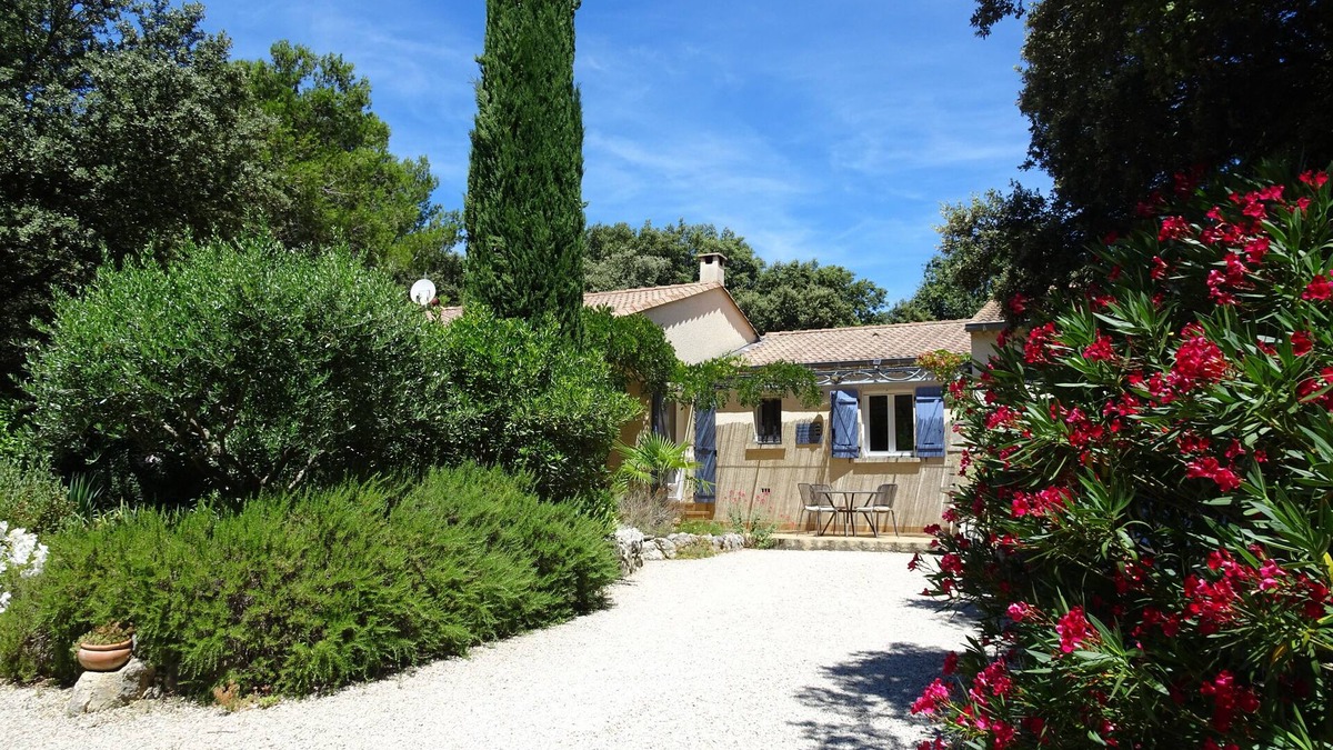 Garrigues-Sainte-Eulalie House | Maison à l'abri du Mistral (6) Mediterranean atmosphere for a relaxing holiday