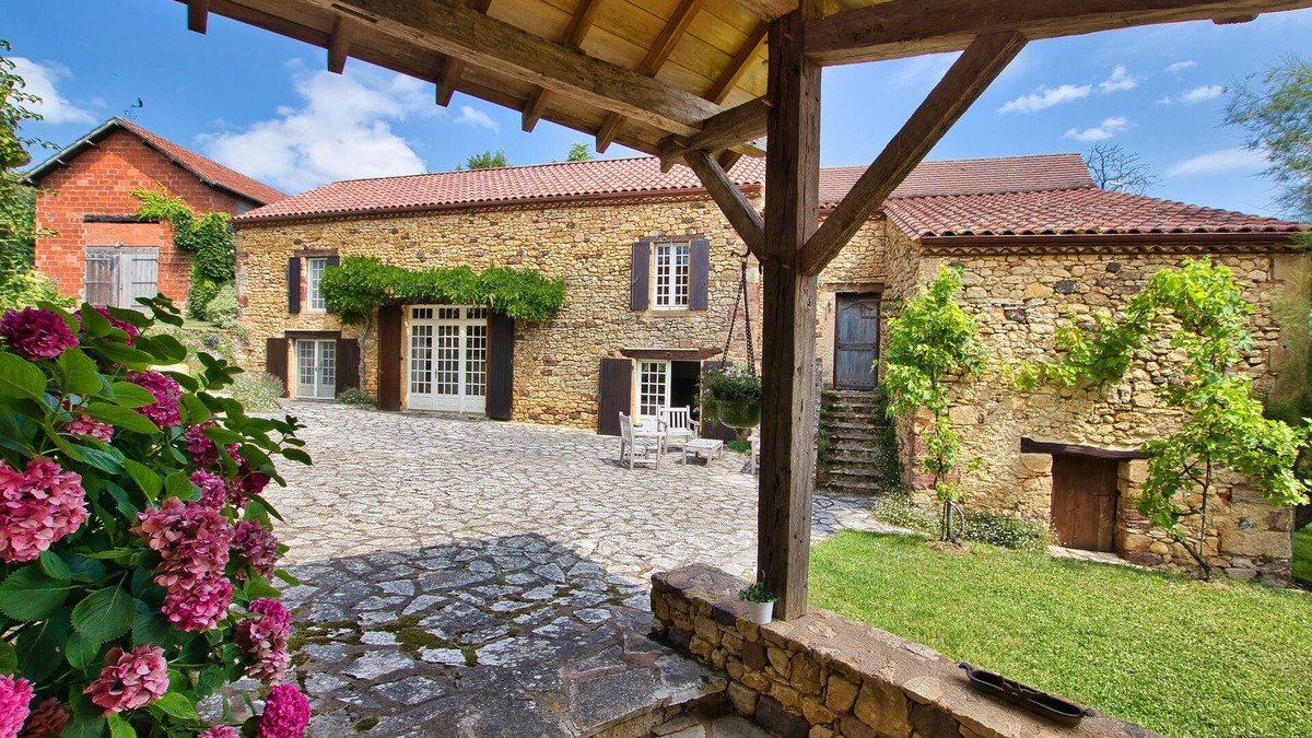 Saint-Laurent-la-Vallee House | Maison de Pérance