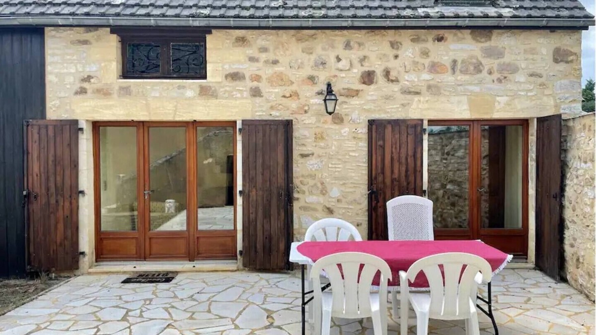 Saint-Martial-de-Nabirat Ski Chalet | Maison de campagne pour 4 proche de Sarlat