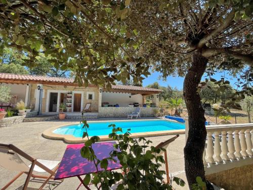 Uchaux House | Maison Galle