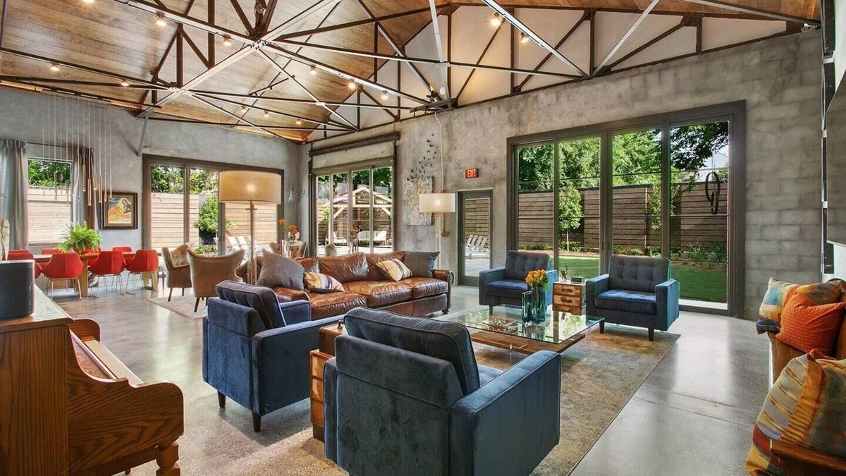 Faubourg Marigny House | Maison Grace | Luxurious Redesign with Pool Near French Quarter