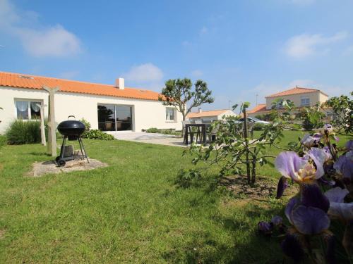 Bouin House | Maison indépendante avec jardin et BBQ, 3 chambres, proche des oiseaux du Marais - FR-1-426-95