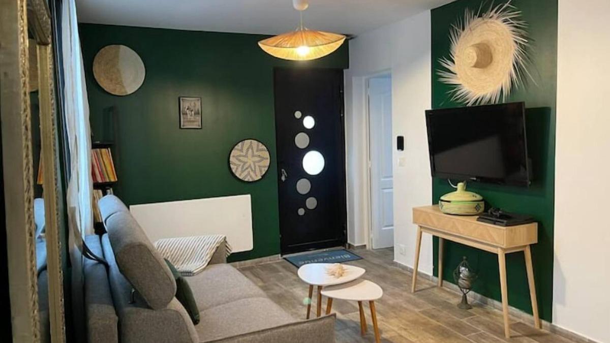 Orly House | Maison Individuelle sur Propriété