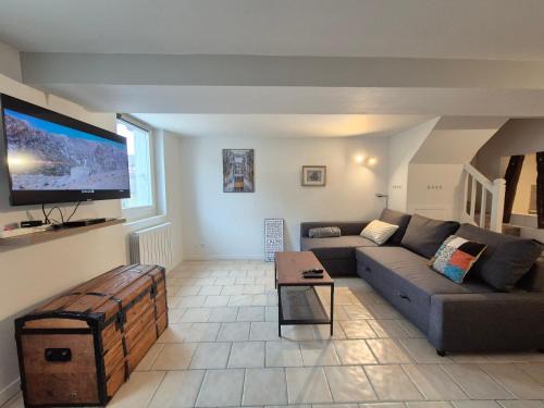 Grand-Couronne House | Maison L'Estuaire 15 minutes Rouen Free parking