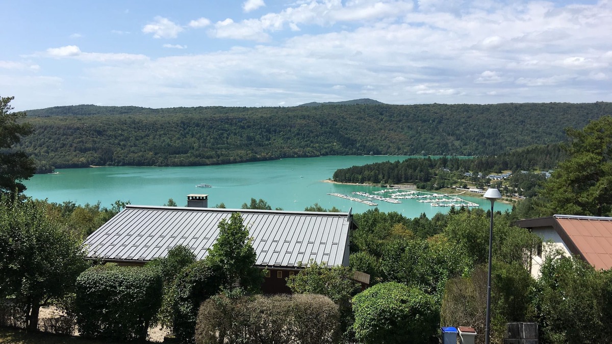 Charchilla House | Maison lac de vouglans