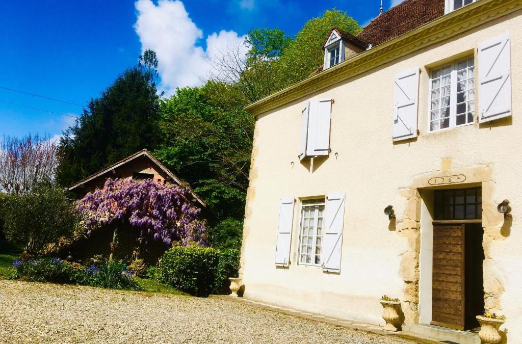 Fichous-Riumayou Bed & Breakfast | Maison Lomprère