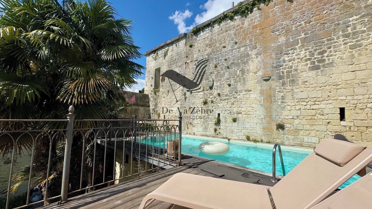 Tonnay-Charente House | Maison M - Spacious house with private pool