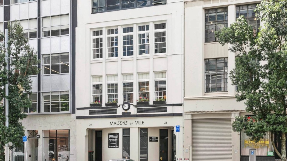 Auckland Central Business District Apartment | Maison Marvel l Enormous Loft Apt l Heart of City