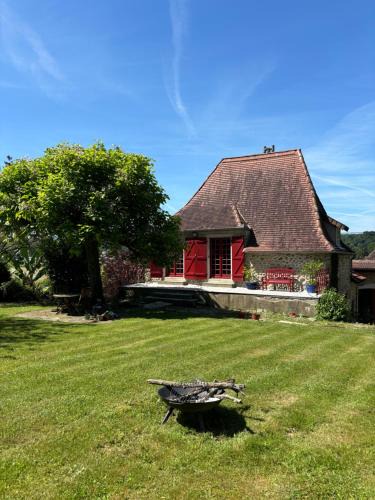 Tabaille-Usquain Apartment | Maison Melville