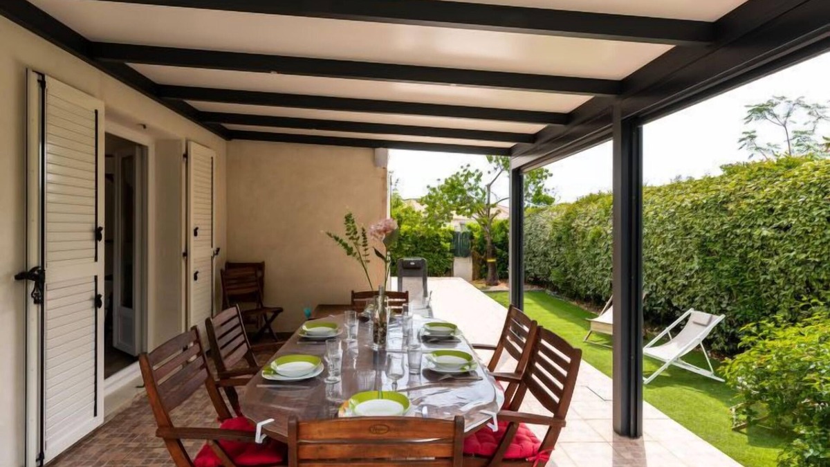 Prunete House | Maison Michel by Interhome