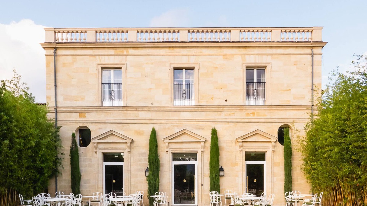 Le Bouscat Hotel | Maison Pavlov