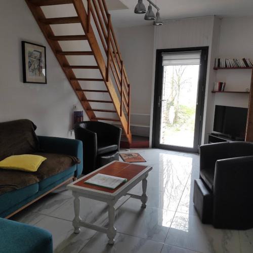 Saint-Denis-sur-Sarthon House | Maison Pivert