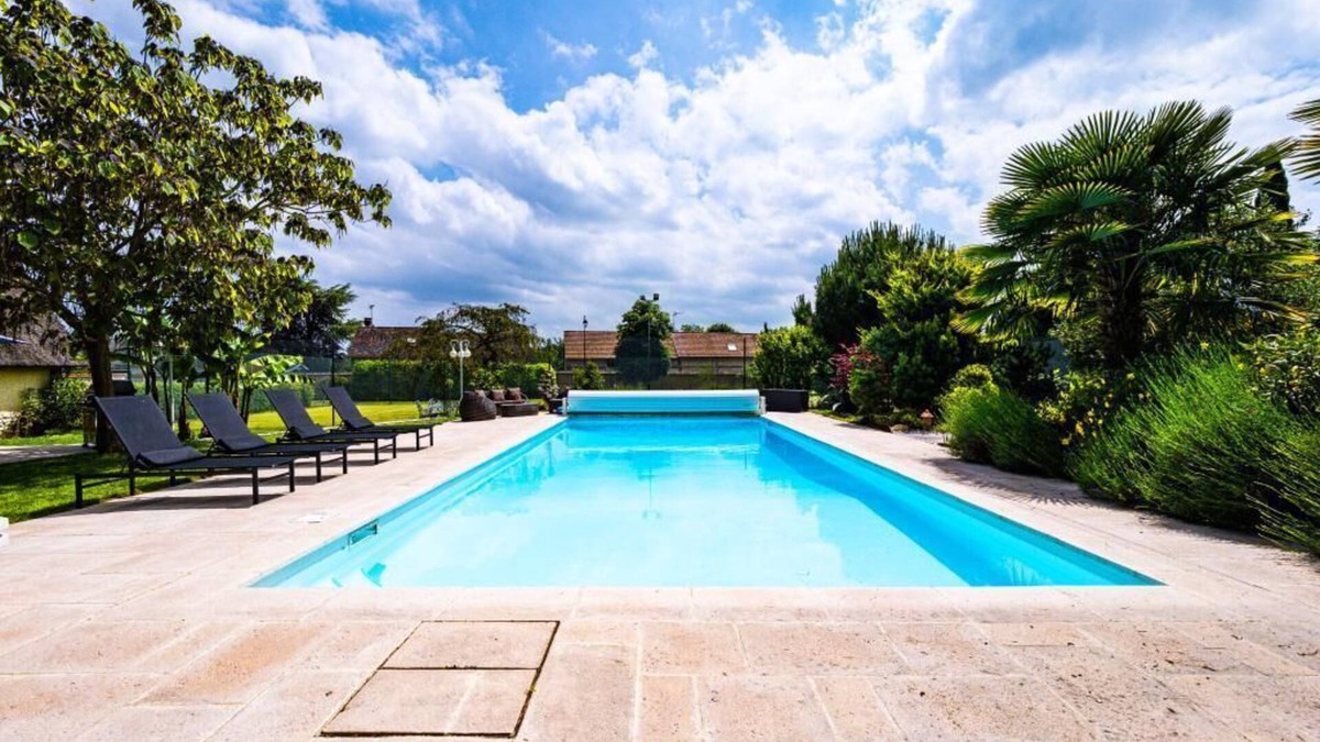 Muids House | Maison Piscine & Tennis - Collection Idylliq