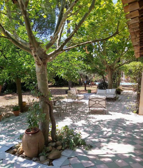 Rousset Villa | Maison provençale Aix en Pce