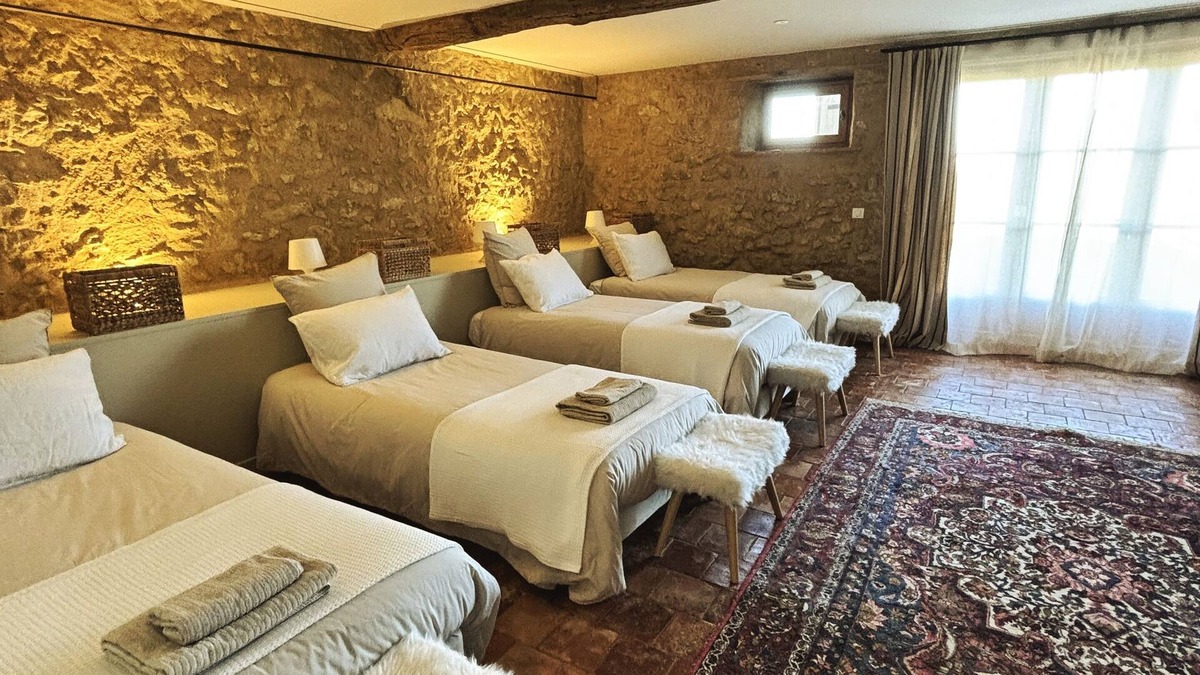 Montesquiou House | Maison Puchouaou gîte 12 personnes avec piscine privée