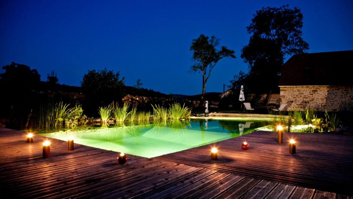 Frontenac House | Maison Quercy authentic charm, great comfort, natural swimming pool with trees