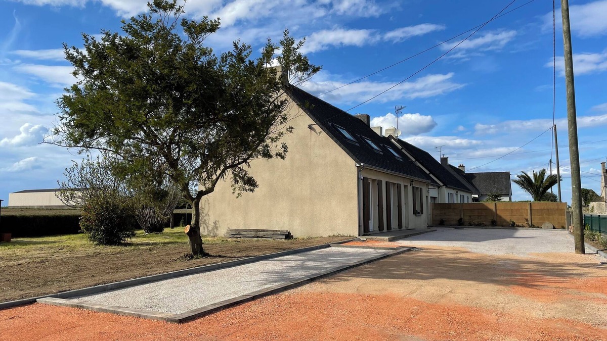 Reville House | Maison - Réville Avec son Boulodrome !
