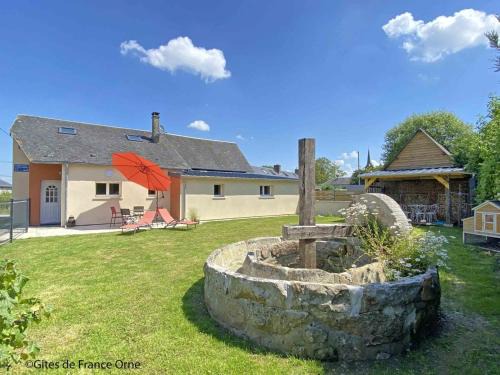 La Ferte-en-Ouche House | Maison rustique avec animaux acceptés et WIFI - FR-1-497-214