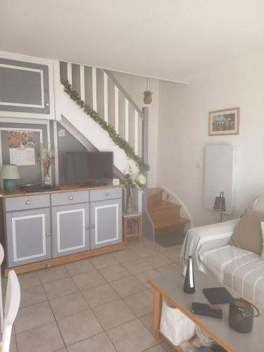 Aubais Apartment | Maison Salamandre