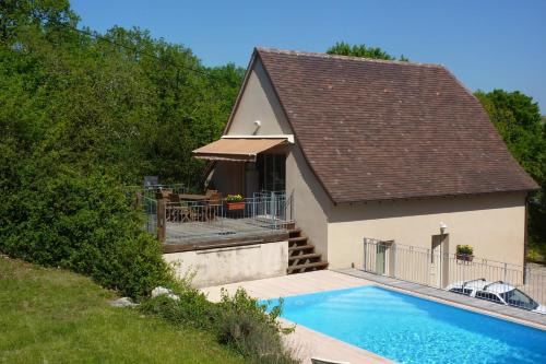Loubressac House | Maison spacieuse à Loubressac avec piscine privée