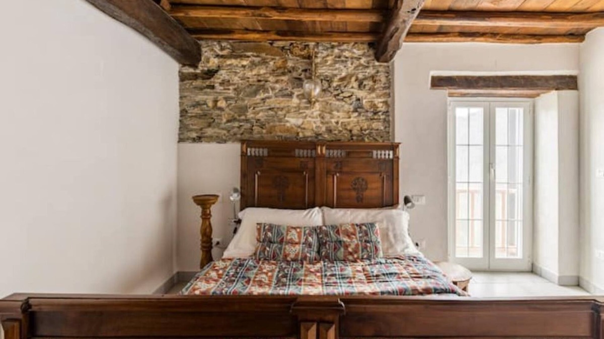 Siglioli House | Maison sur les Collines au Milieu des Oliviers Près de la mer